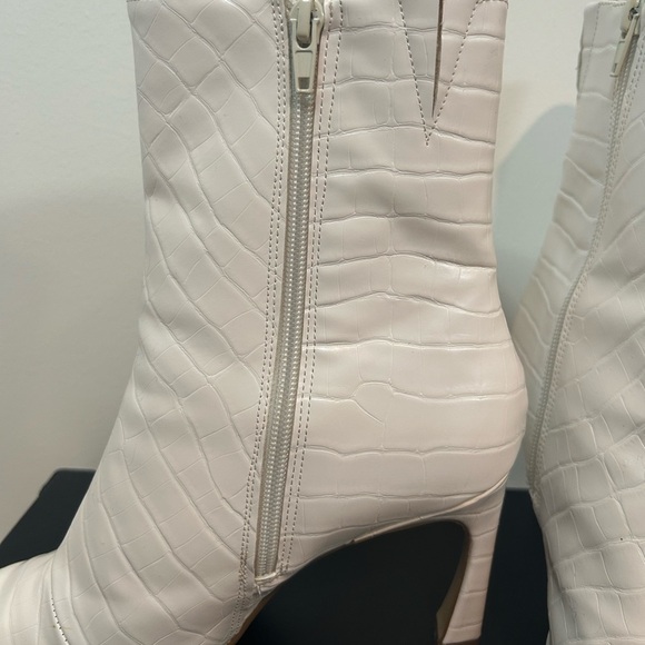 Express boot heels size 9 brand new - Picture 5 of 7